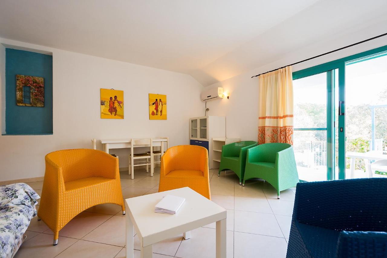 Hotiday Apartment Collection - Villa Alba Cala Liberotto Eksteriør bilde