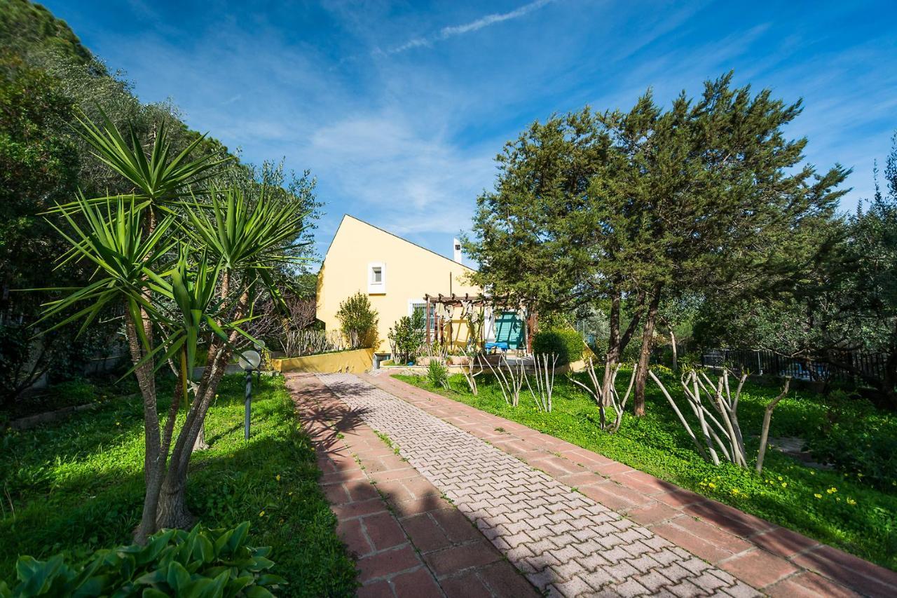 Hotiday Apartment Collection - Villa Alba Cala Liberotto Eksteriør bilde