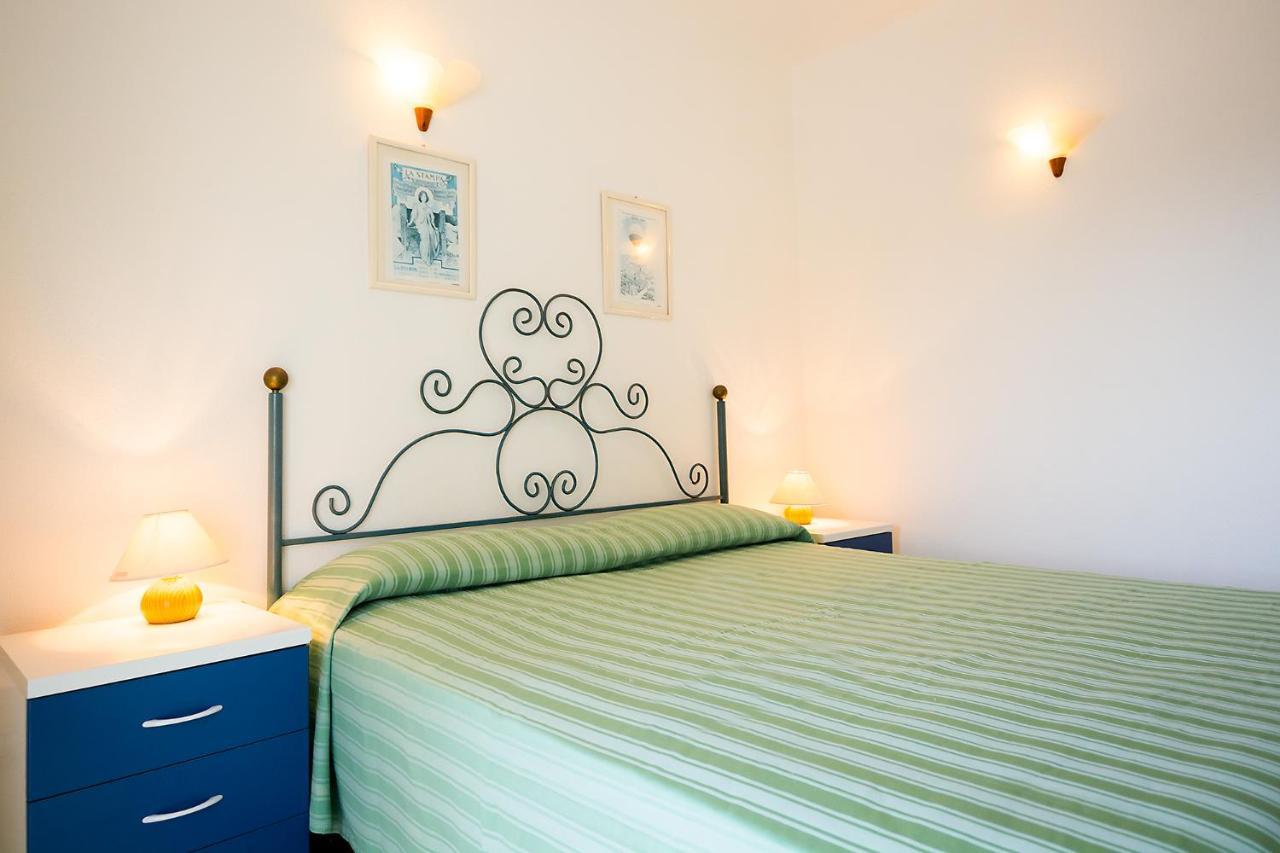 Hotiday Apartment Collection - Villa Alba Cala Liberotto Eksteriør bilde